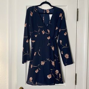 Lush Navy Floral long sleeve wrap dress. New w/tags size Large